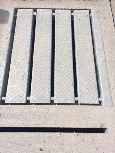 manhole1 manhole1